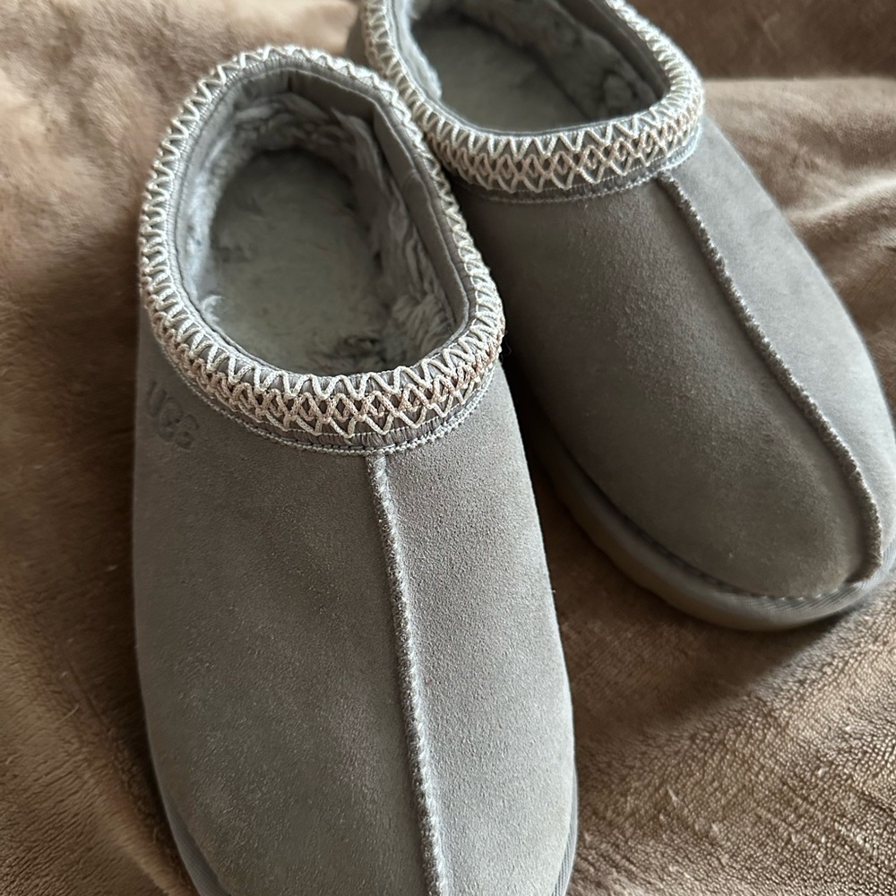 UGG Gray Taupe Suede Slip-Ons - price is firm at 90$